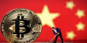 Çin Merkez Bankası Başkan Yardımcısı: Bitcoin ve Stablecoinler Finansal Güvenliği Tehdit Ediyor!