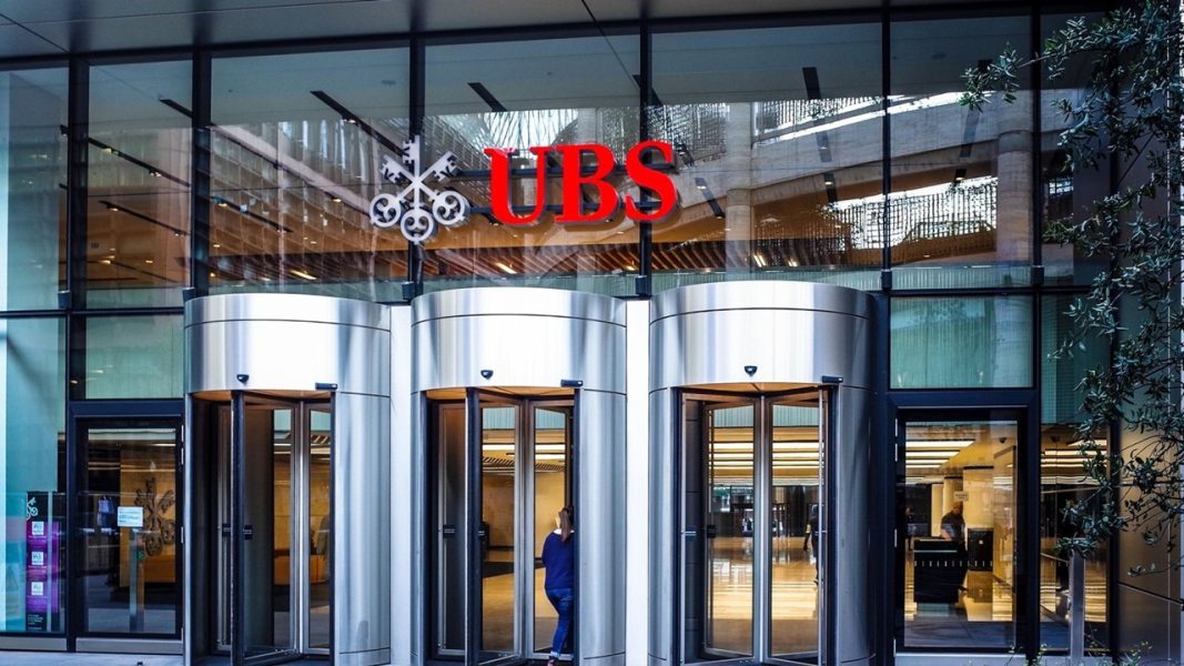 UBS 1067x600 - İsviçre Bankası UBS, Kripto Paralara Yatırım Yapmanın Alternatif Yollarını Önerdi!
