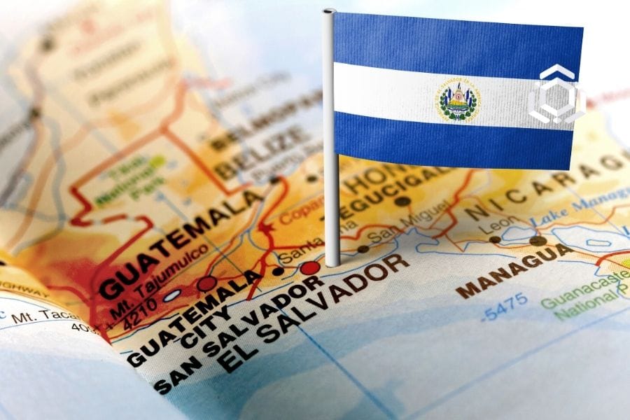 El Salvador’un Bitcoin Yatırımları 300 Milyon Doların Üzerine Çıktı